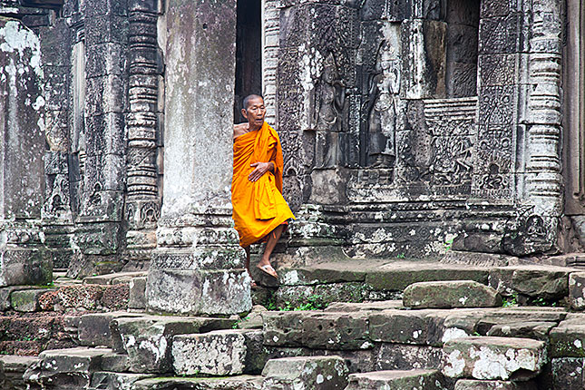 Angkor, Monk in Bayon Temple